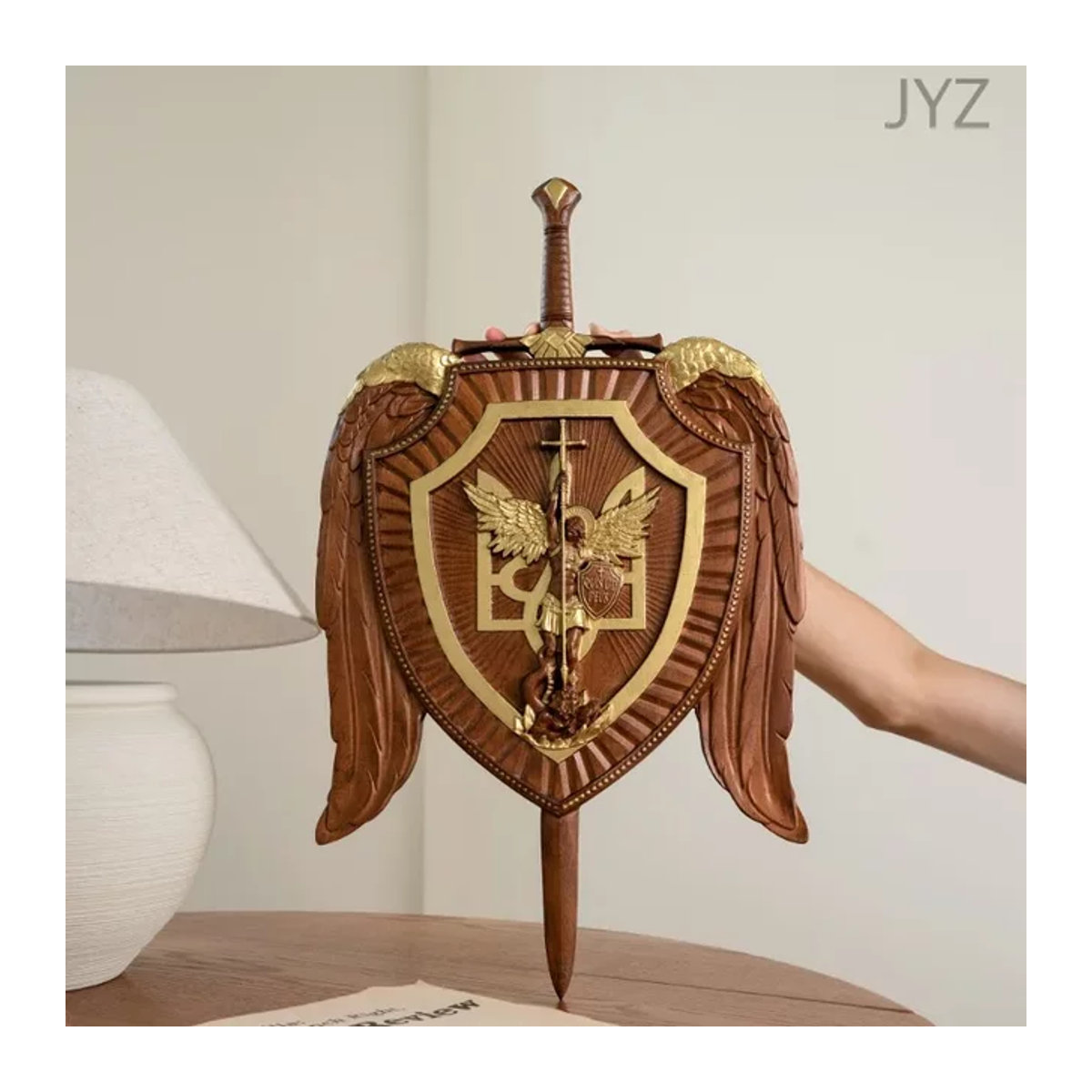Christliche Wanddekoration Heiliges Schwert Erzengel Michael Schild als Holzschnitzerei in Braun - Bild 1