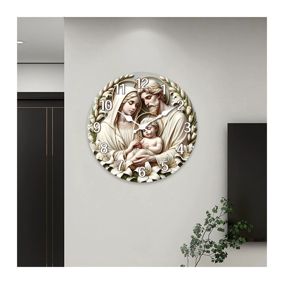 Christus Wanduhr aus Holz mit Krippe Motiv in Beige, Geräuschlose analoge Runduhr für deine Weihnachtsdekoration - Bild 2