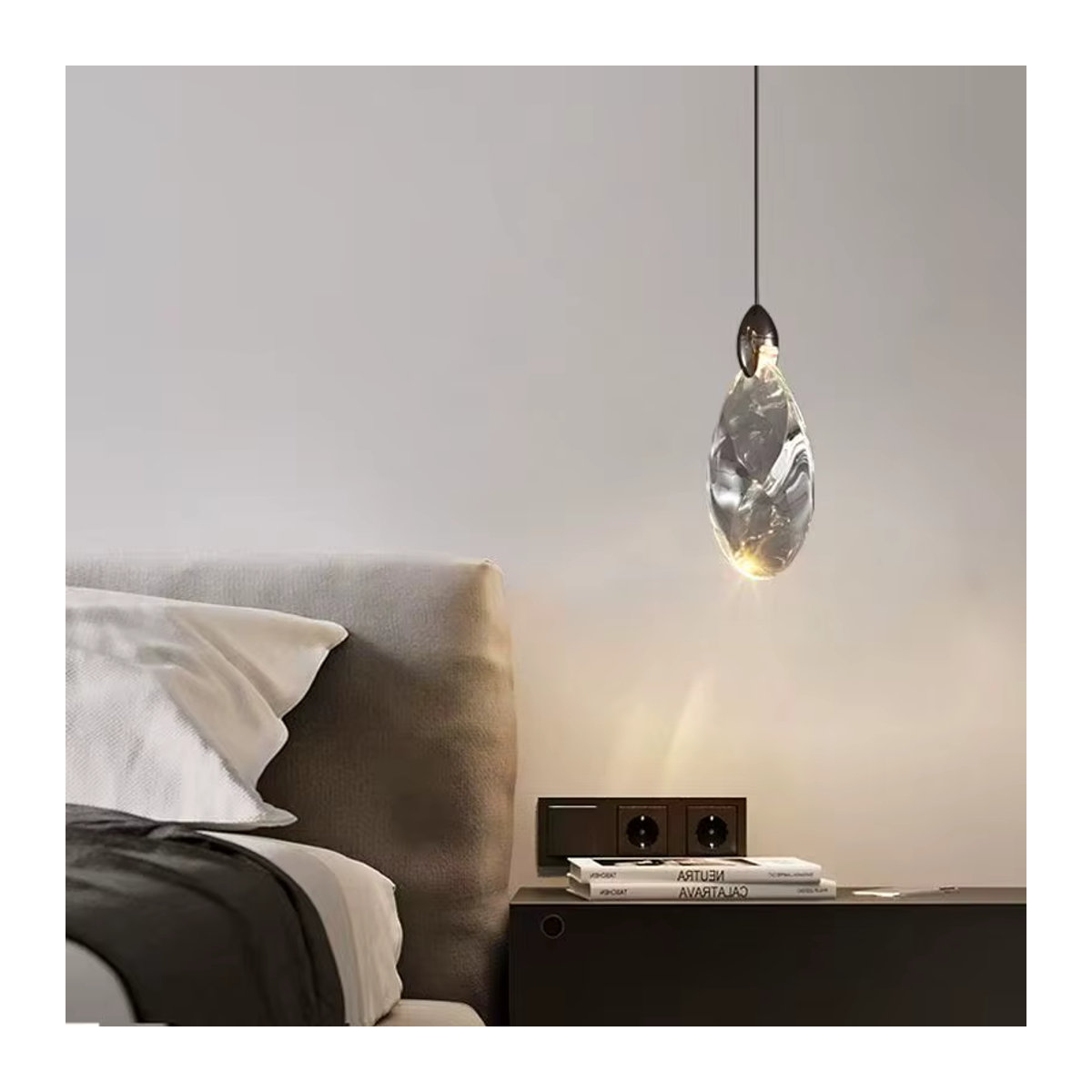Claeted Kristall-Pendelleuchte im minimalistischen Design für Wohnzimmer und Nachttisch - Bild 2