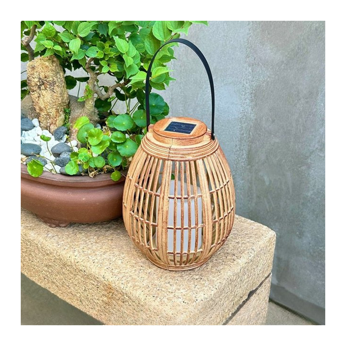 Claeted LED Solar Laterne aus Kunststoff in Braun für Garten und Hof, wasserdichte Dekoration im klassischen Stil - Bild 1