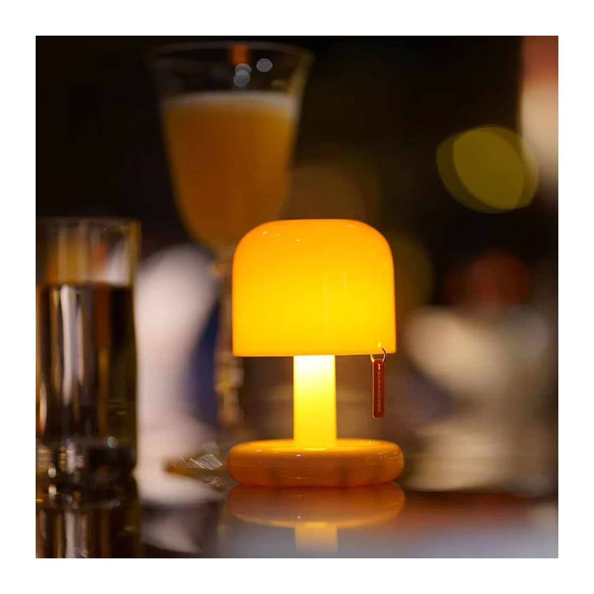Claeted Mini Kreative Desktop Sunset Tischlampe im Pilz-Stil, USB aufladbares LED Nachtlicht in Weiß - Bild 2