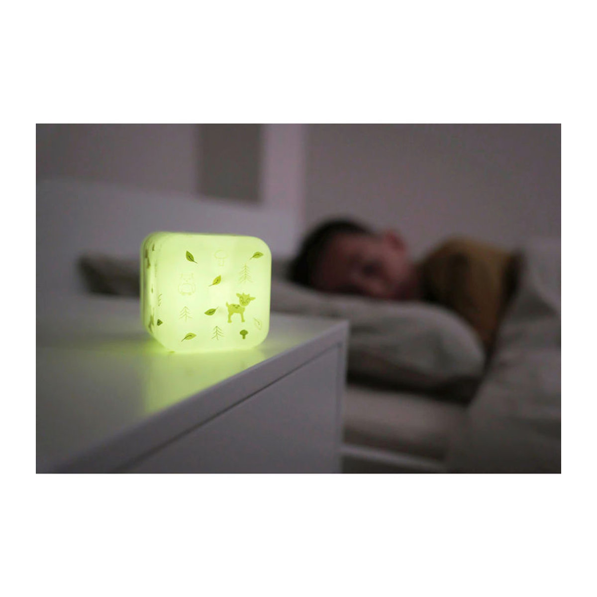 Cloud B Nachtlicht Cube B 2in1 LED Nachttischlampe in Weiß - Bild 2