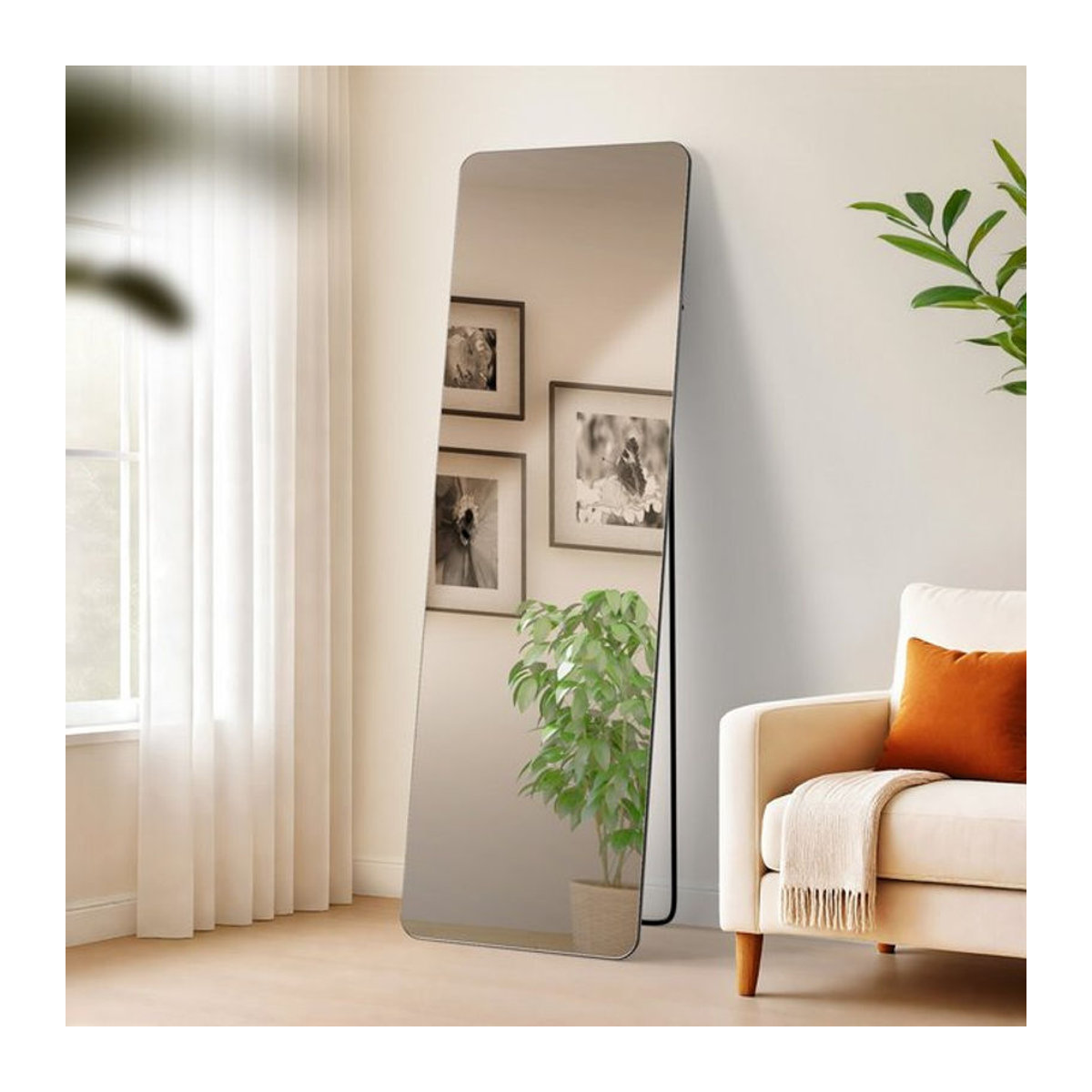 CLP Gurnee Ganzkörperspiegel mit Metallrahmen in Schwarz, rechteckiger Standspiegel und Wandspiegel in minimalistischem Design - Bild 1