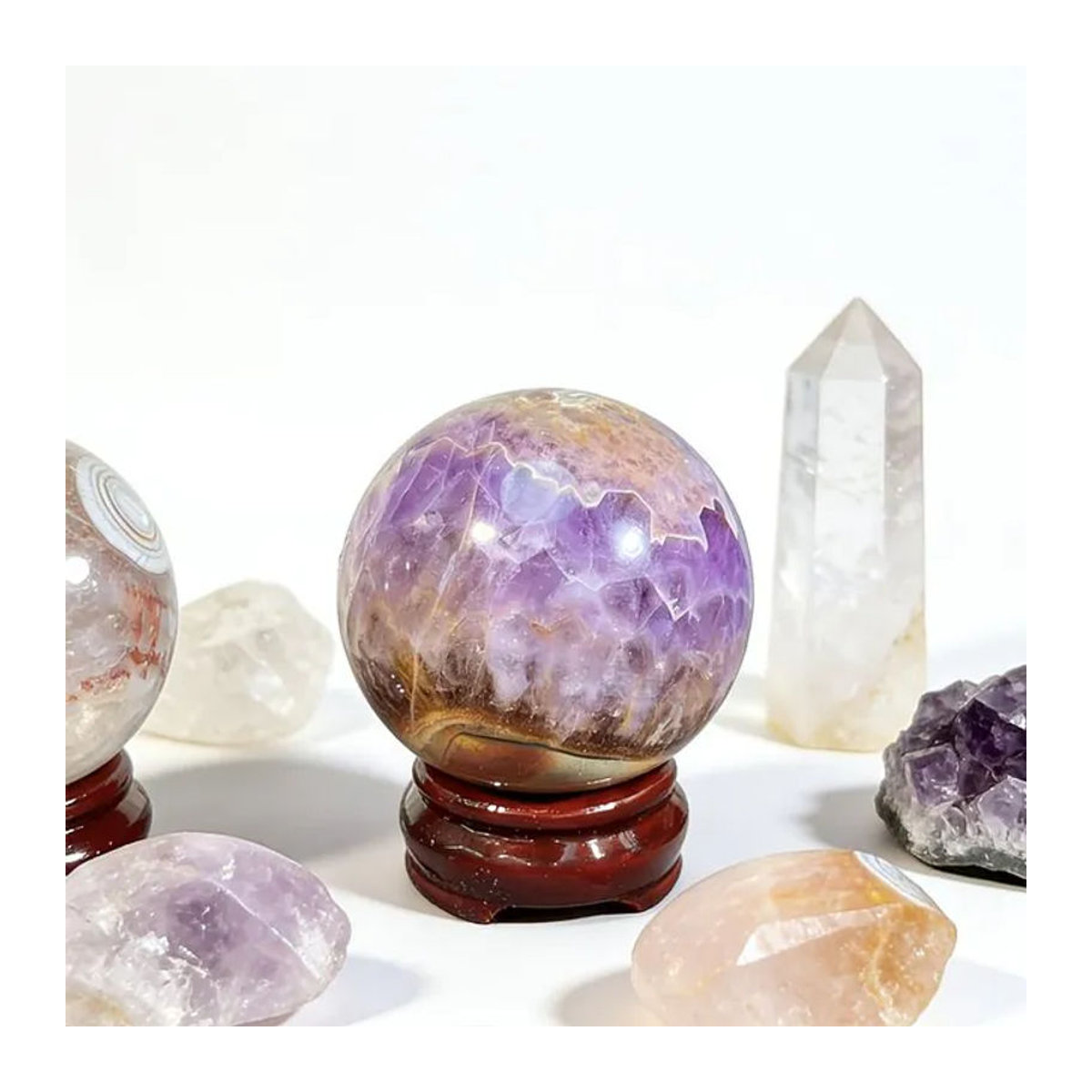 Crystalhola Amethyst-Achat Steinkugel in Lila als dekoratives Kunstobjekt für dein Zuhause - Bild 1