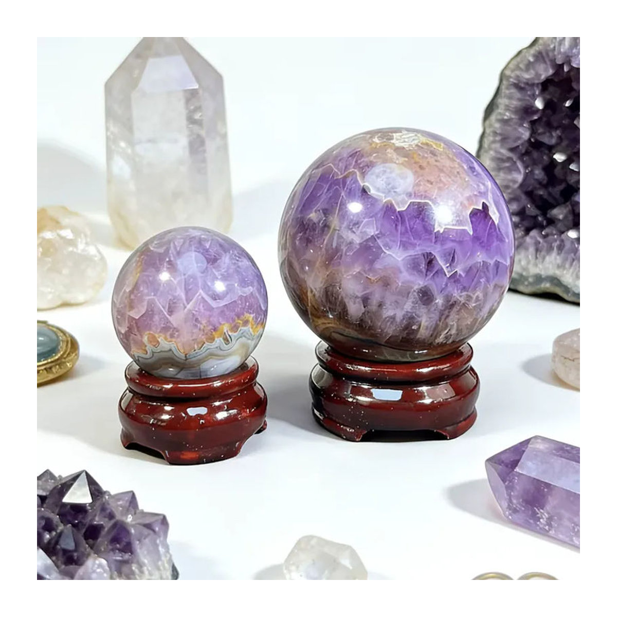 Crystalhola Amethyst-Achat Steinkugel in Lila als dekoratives Kunstobjekt für dein Zuhause - Bild 6