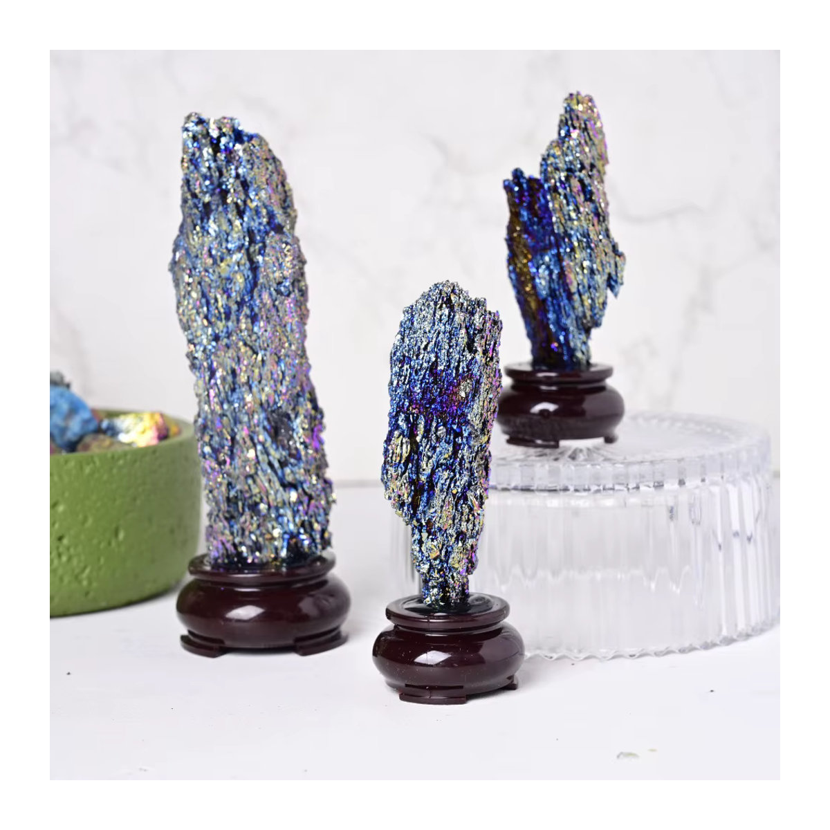 CrystalHola Aura Mineralcluster-Schmuckstein in Mehrfarbig mit Präsentationsständer, Polierter Regenbogen-Kristall mit glänzender Oberfläche - Bild 4