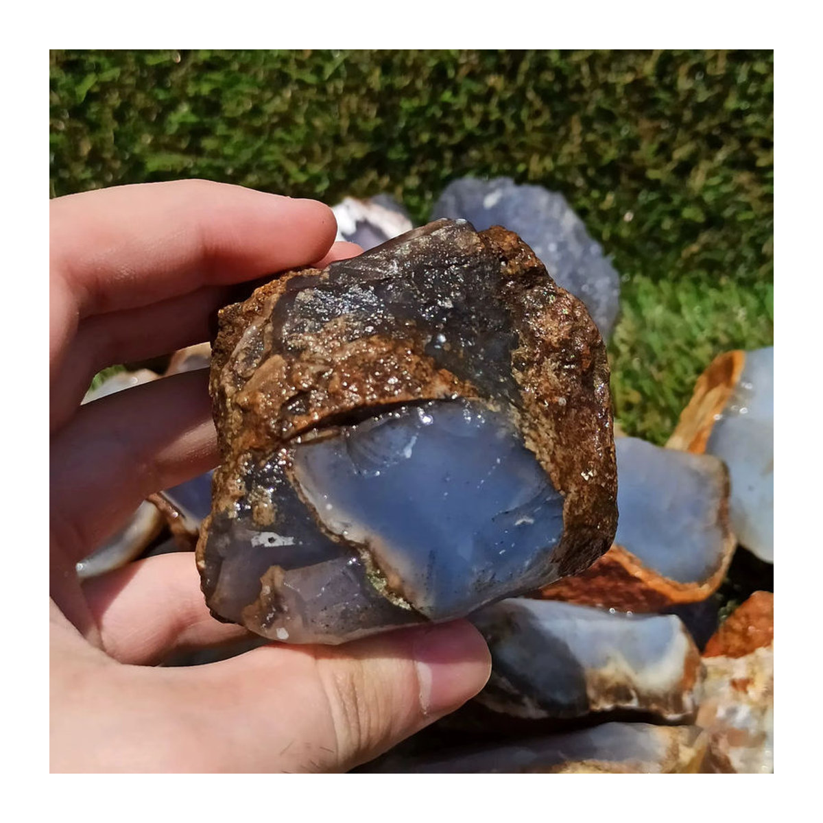 CrystalHola Chalcedon Rohstein in Blau als Dekorationsobjekt - Bild 2