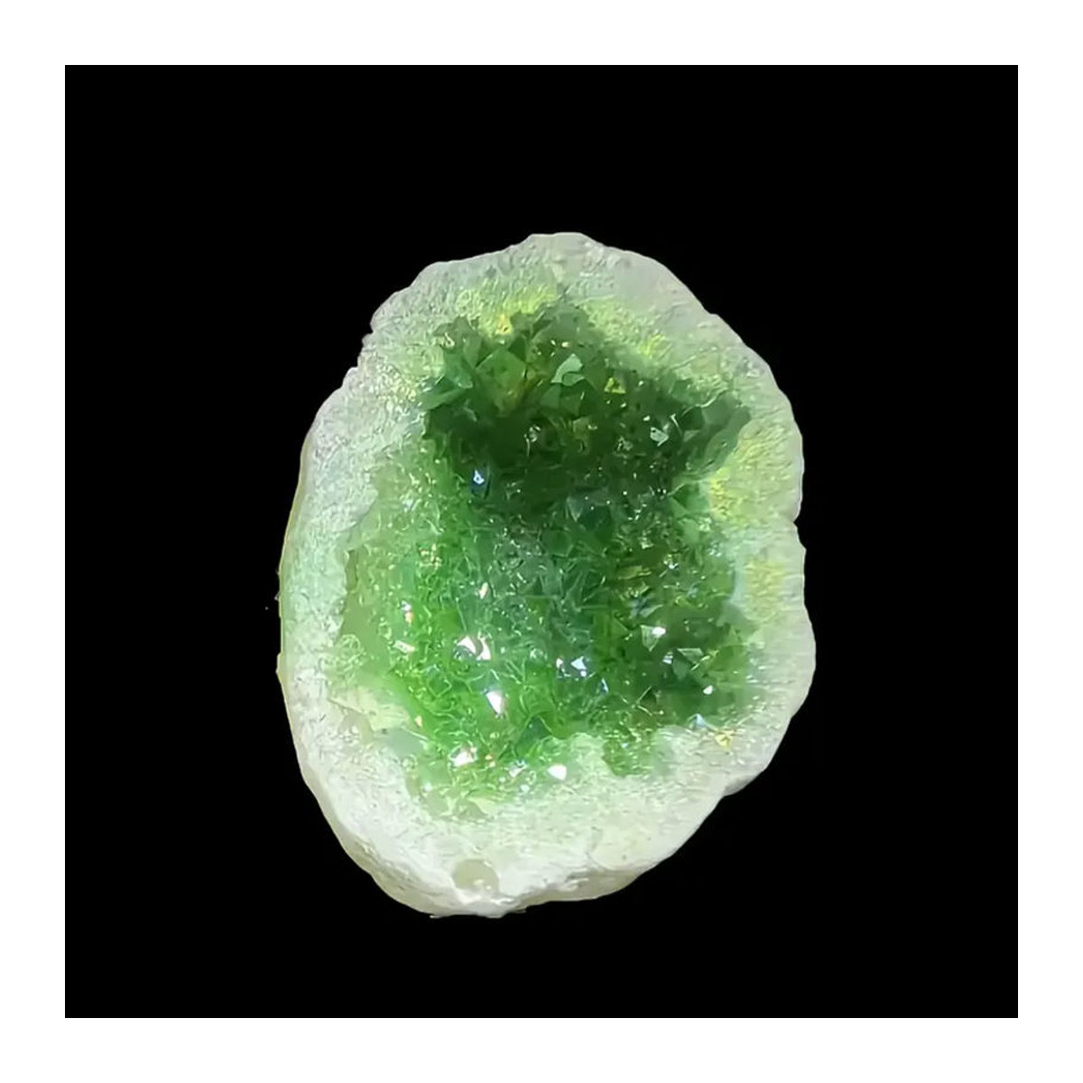 CrystalHola Natürliche Kristallhöhle in Grün als dekoratives Stein-Kunstobjekt - Bild 3