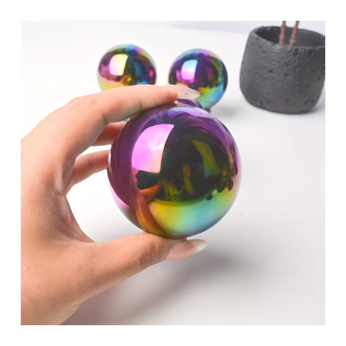 CrystalHola Regenbogen Aura-Obsidian Kristallkugel in Mehrfarbig mit Cyberpunk-Ästhetik - Bild 5