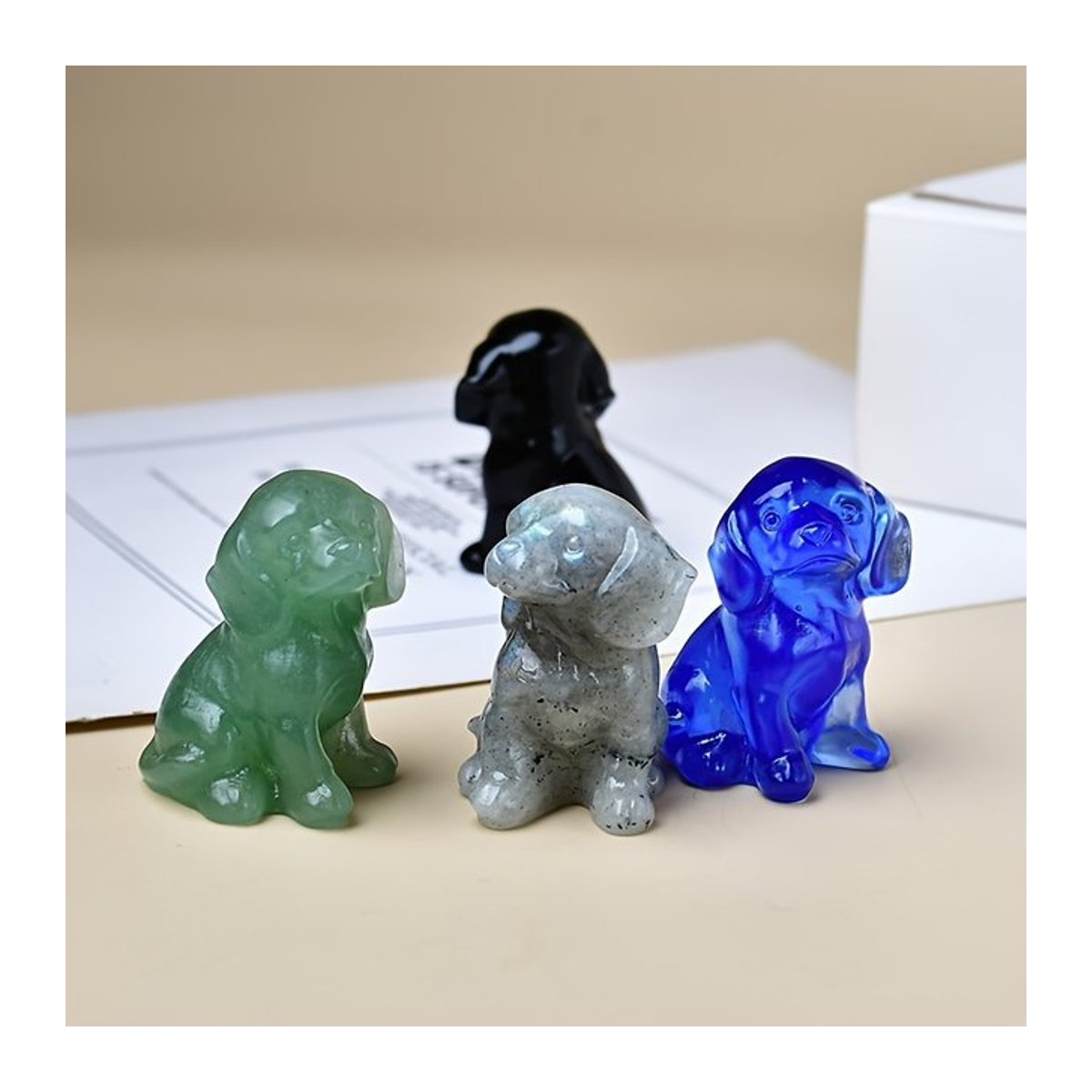 CUPIDCRYSTAL Natürliche Bergkristall Schnitzerei Welpenfigur in Mehrfarbig als dekorative Tierfigur aus Stein - Bild 1
