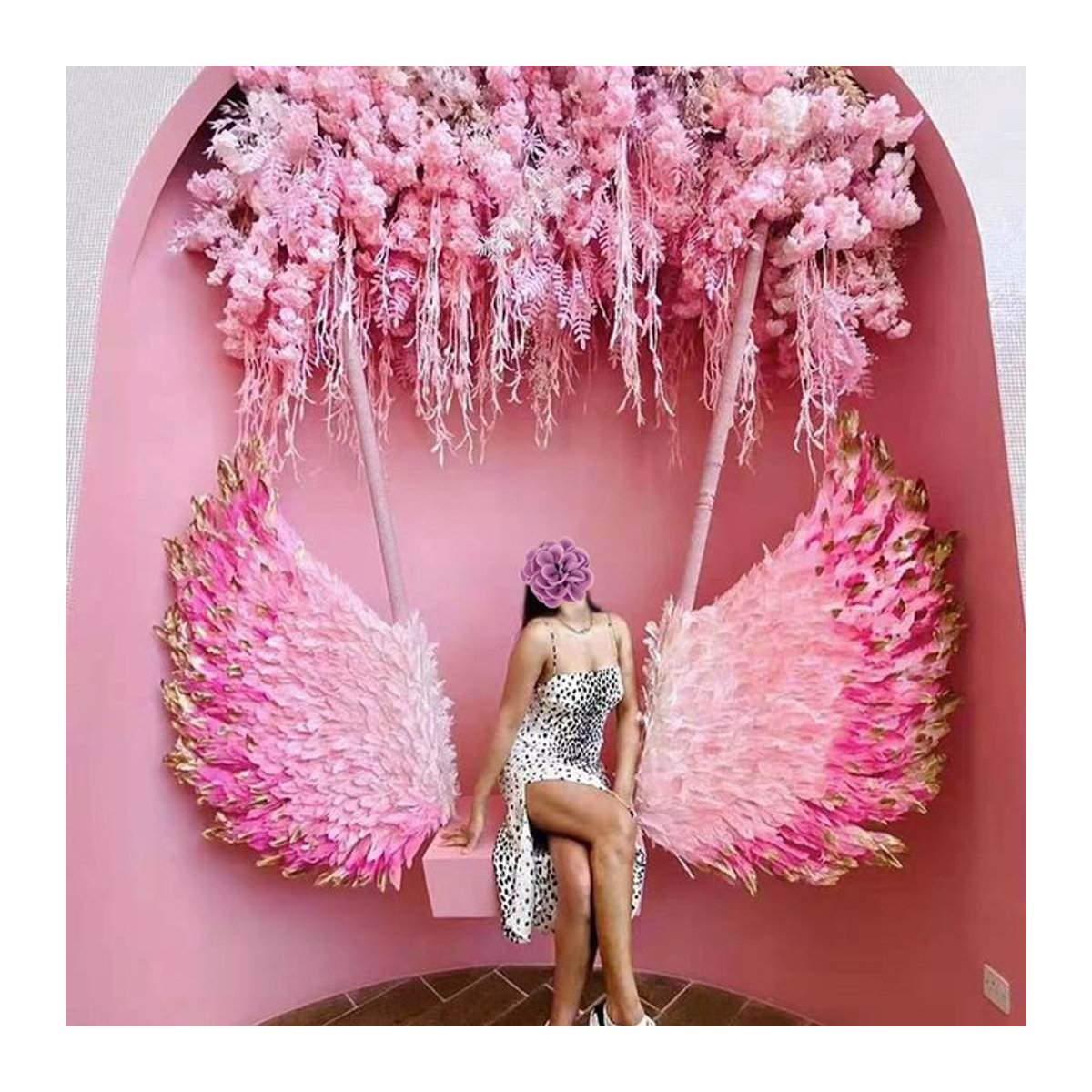 Cuscosplay Engelsflügel Wanddekoration aus rosa Federn für Hochzeit und Party - Bild 1