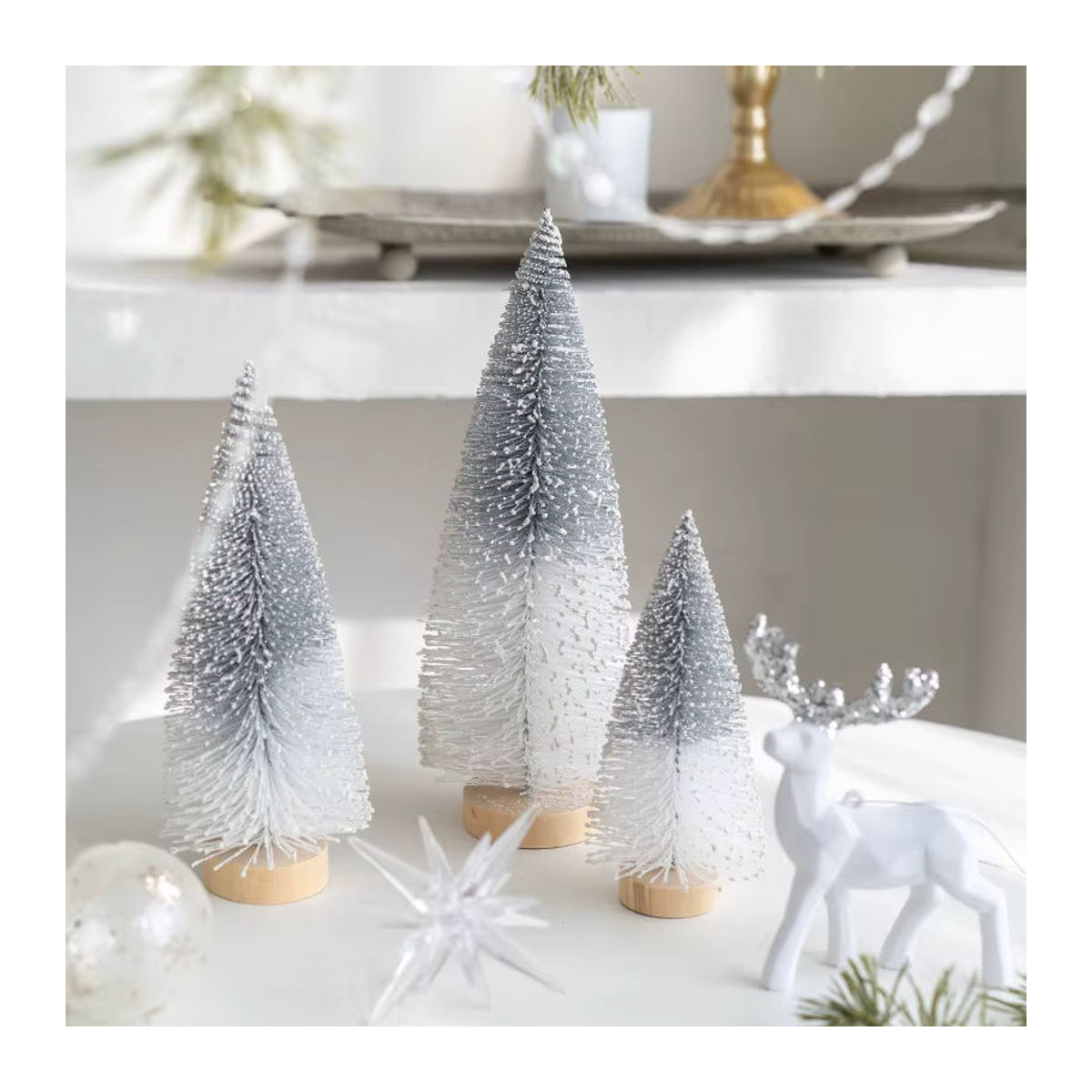 Cyuan Mini Kiefern Weihnachtsbaum künstlich mit Schnee Effekt in Weiß für deine Tischdekoration - Bild 3