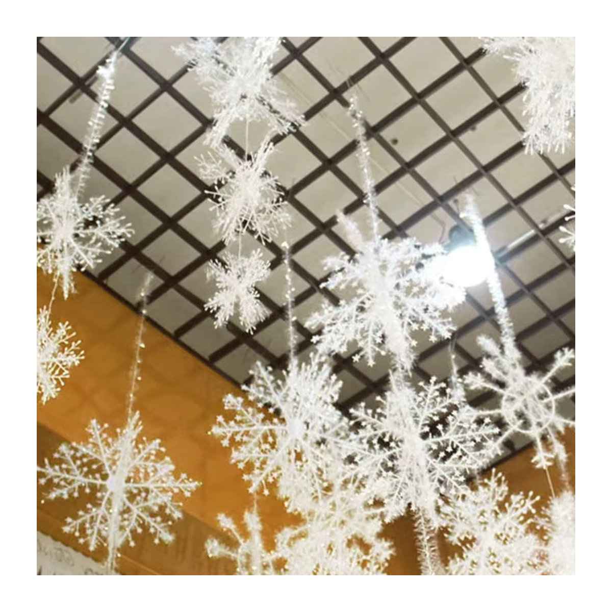 Cyuan Weihnachtsdekoration Künstliche Schneeflocken in Weiß zum Aufhängen für deinen Weihnachtsbaum - Bild 4