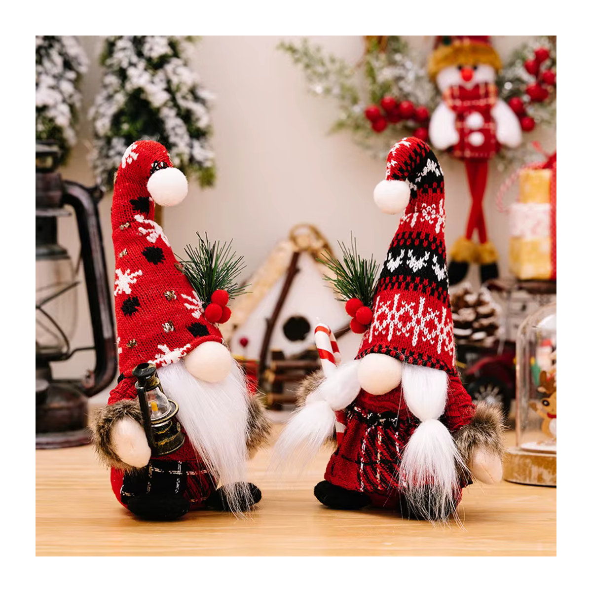 Cyuan Weihnachtsgnom in Rot im skandinavischen Design als große Plüsch-Dekoration für dein Zuhause - Bild 4