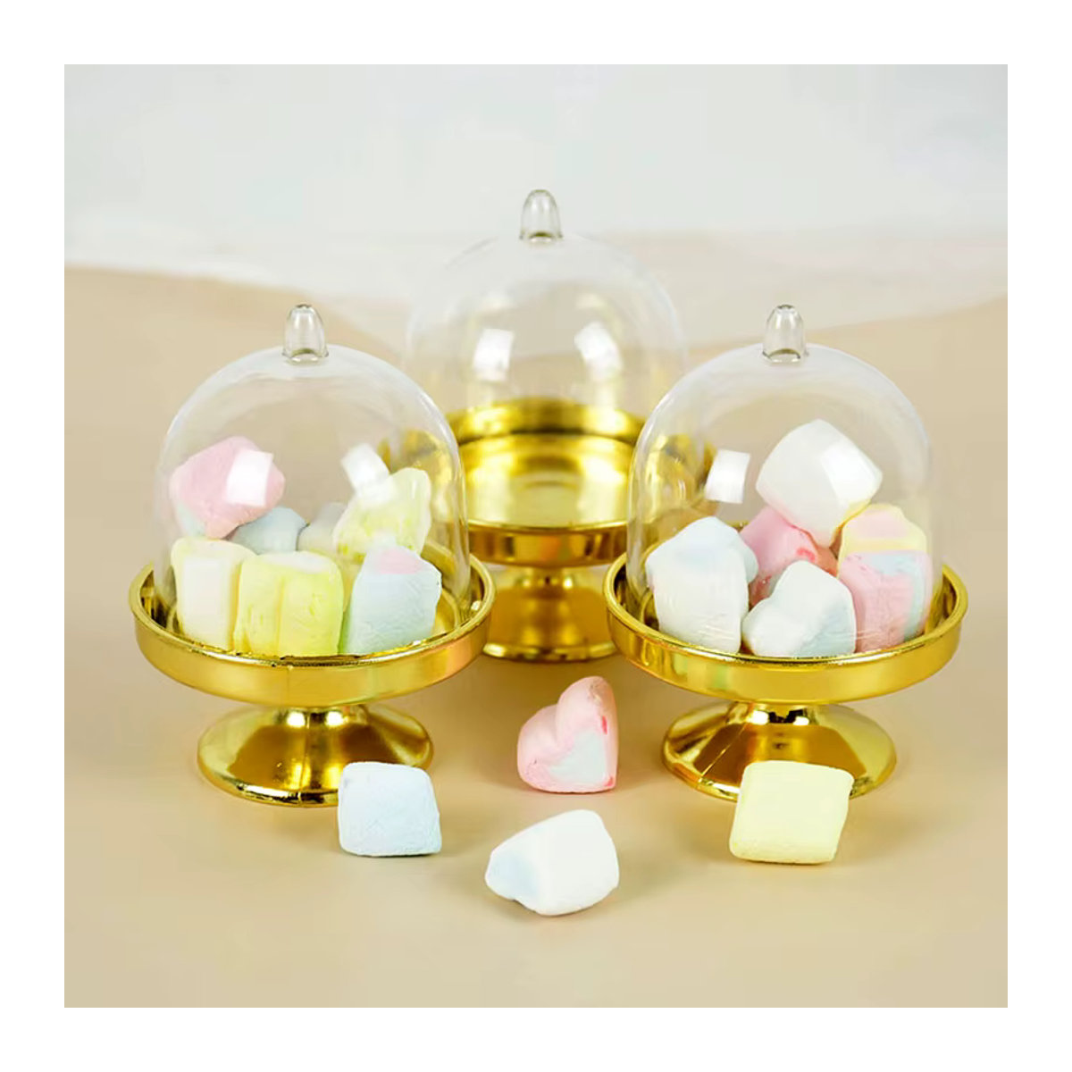 CYZIWEIN Mini Süßigkeiten Boxen aus transparentem Kunststoff mit Deckel für Cupcakes und Macarons, Gold, Rund - Bild 2