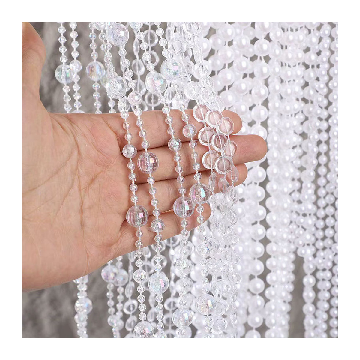 CYZIWEIN Perlen Girlandenkette aus Kunststoff in Transparent für DIY Dekoration bei Hochzeit und Weihnachten, Länge: 300 cm - Bild 3