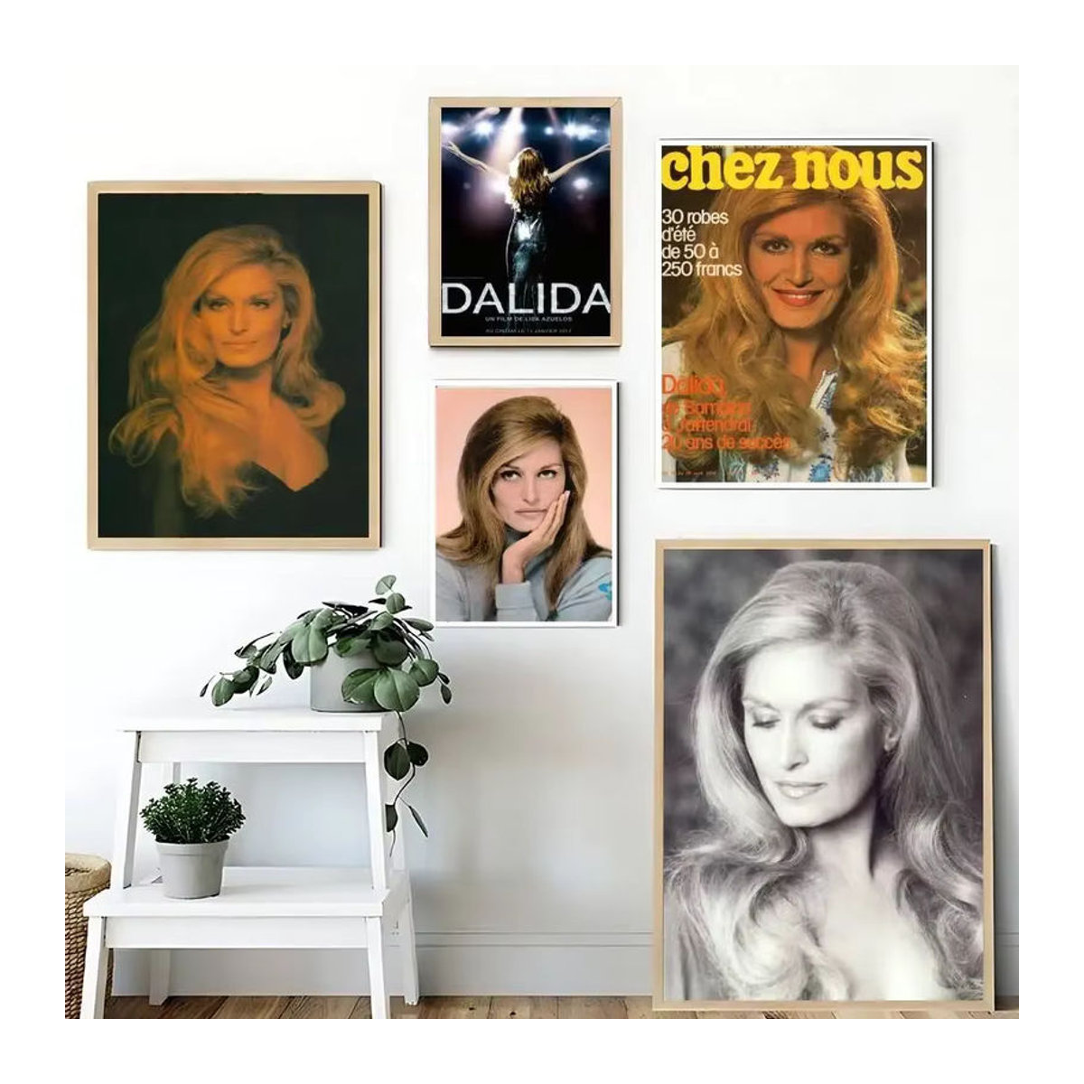 Dalida Vintage Poster als wasserfester Papieraufkleber für deine Wanddekoration, mehrfarbig, B/H: 20 x 15 cm - Bild 2