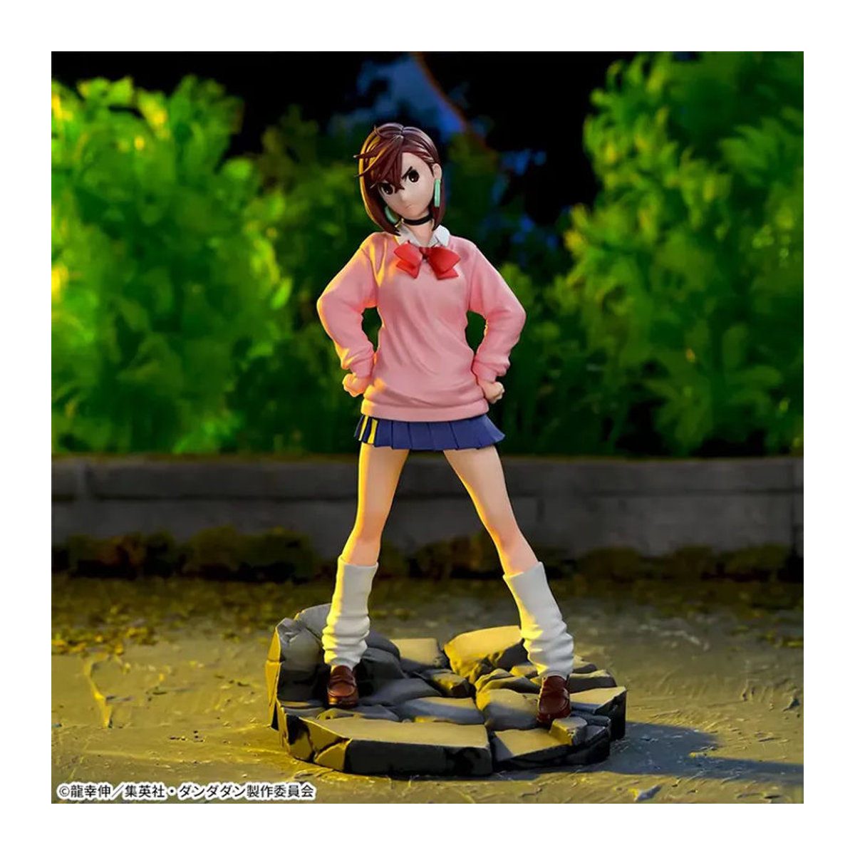 Dandadan Anime-Figur Ayase Momo PVC-Modell als mehrfarbige Desktop-Dekoration - Bild 2