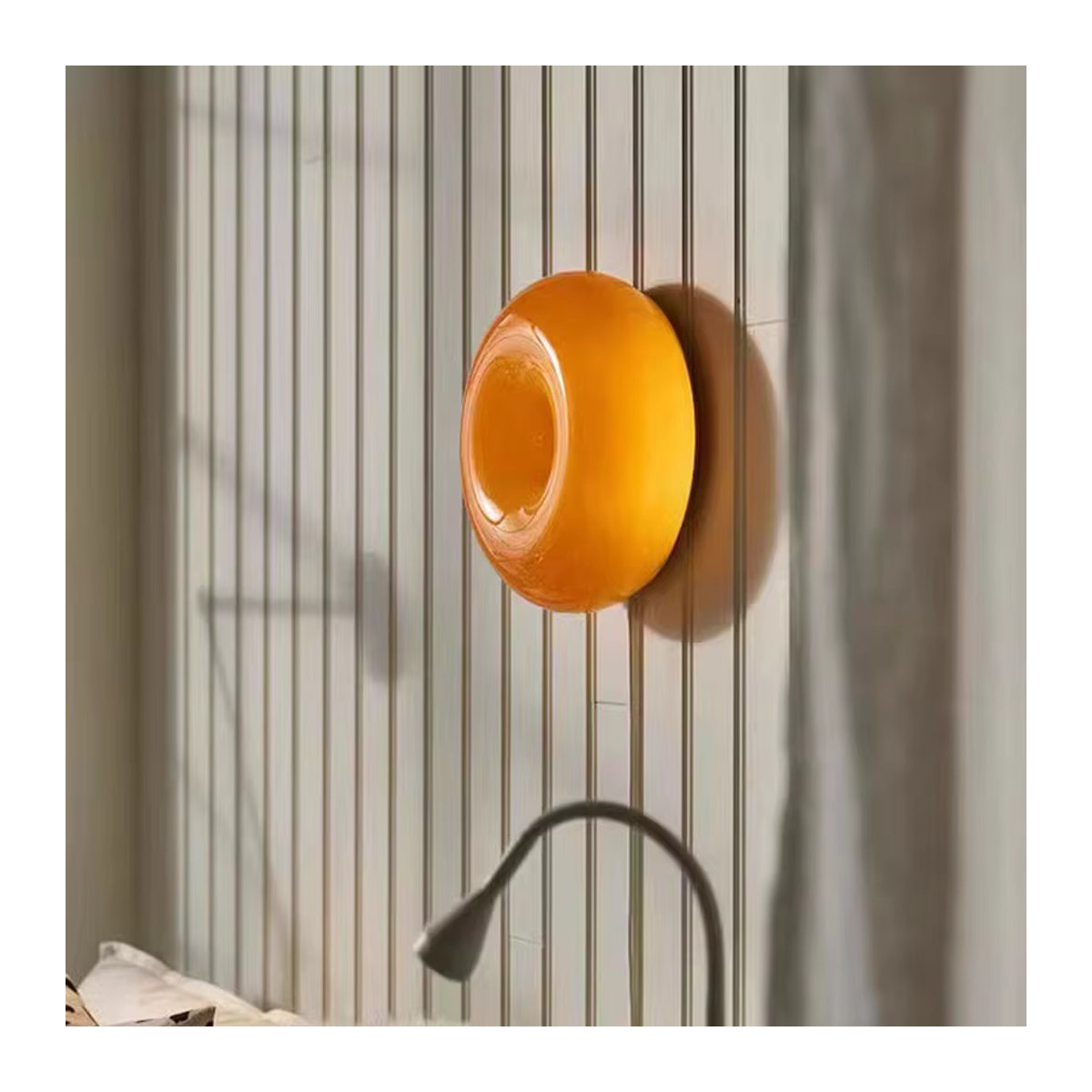 DARHYN Nordic LED Glas Wandleuchte Donut Ambiente Lampe in Gelb mit Touch-Schalter für Schlafzimmer und Flur - Bild 4