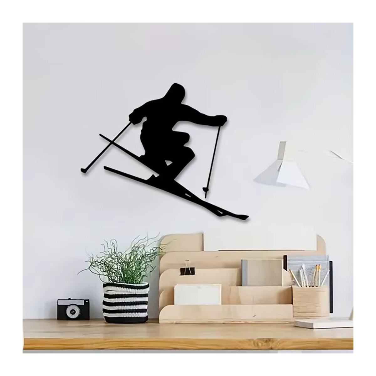 DDPNKL Art Deco Skifahren Metall Wandkunst Schwarz – Dynamische Ski-Silhouette als Wanddekoration - Bild 3