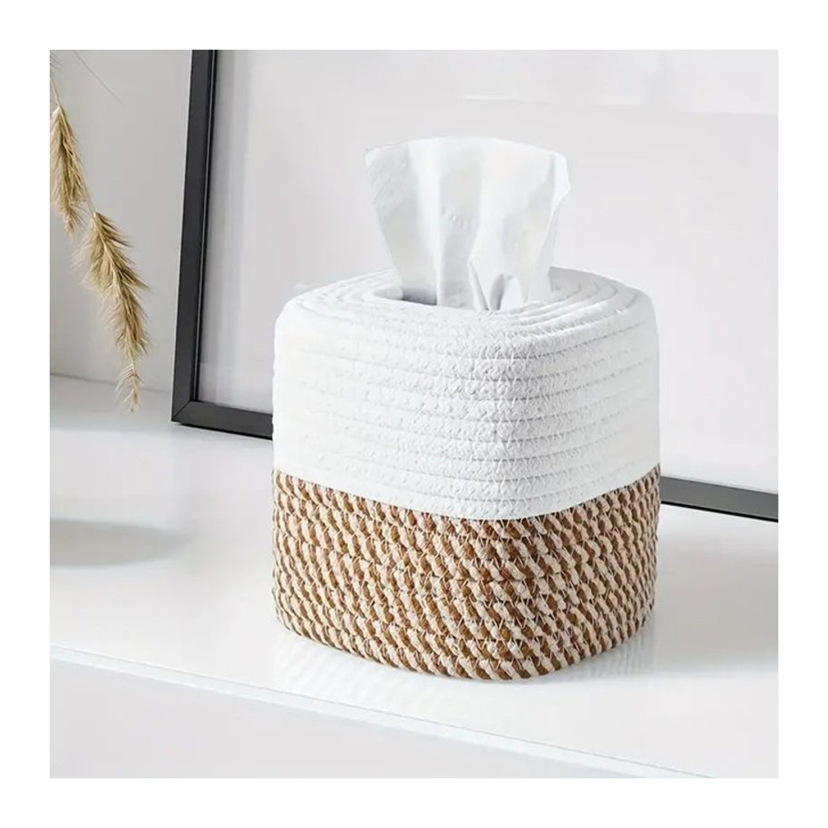 Dekorative Handgewebte Tissue Box aus Baumwollfaden in Weiß im Skandinavischen Design - Bild 1
