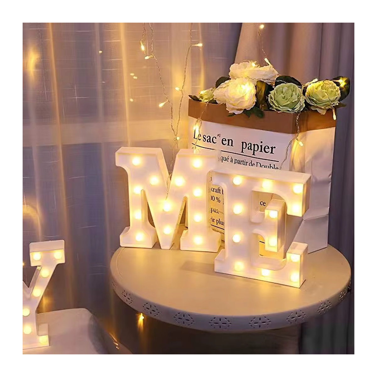 Dekorative LED Buchstaben und Zahlen als leuchtende Nachttischlampe in Weiß aus Kunststoff für Baby Schlafzimmer und Party Dekoration - Bild 4