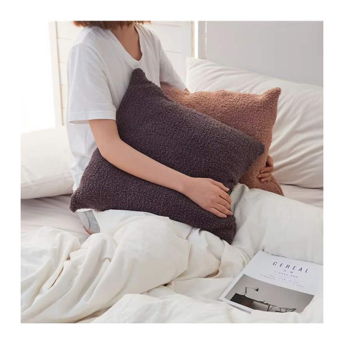 Dekorative Plüsch Kissenabdeckung Cozy Faux Pelz für Sofa und Wohnzimmer, B/B: 45 x 45 cm - Bild 2