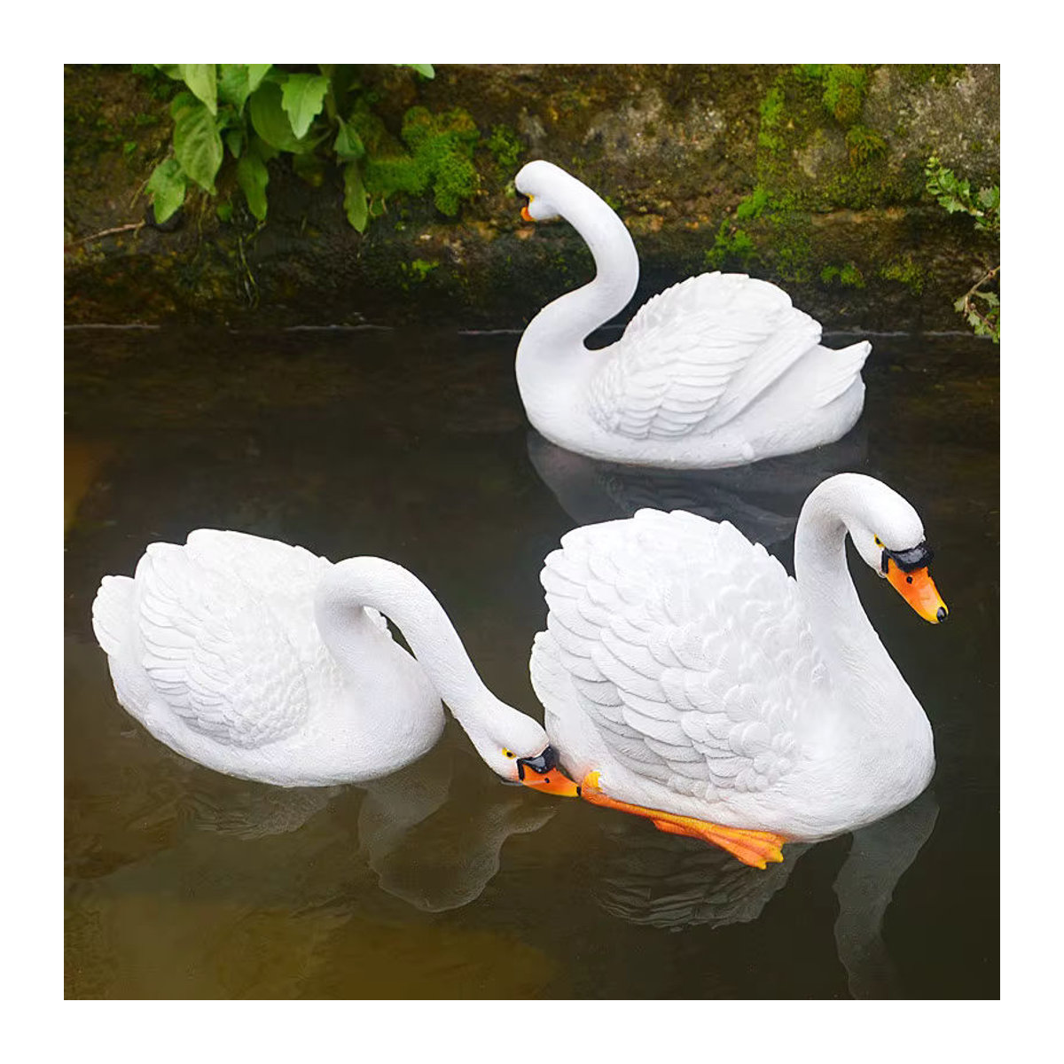 Dekorative Schwan-Skulptur aus Kunstharz für Garten, Teich und Aquarium in Weiß und Schwarz - Bild 2