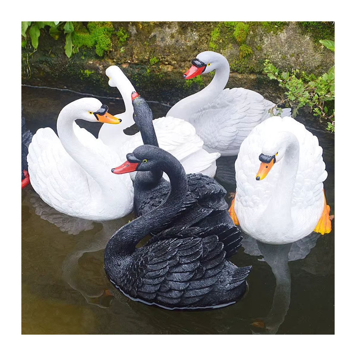 Dekorative Schwan-Skulptur aus Kunstharz für Garten, Teich und Aquarium in Weiß und Schwarz - Bild 3