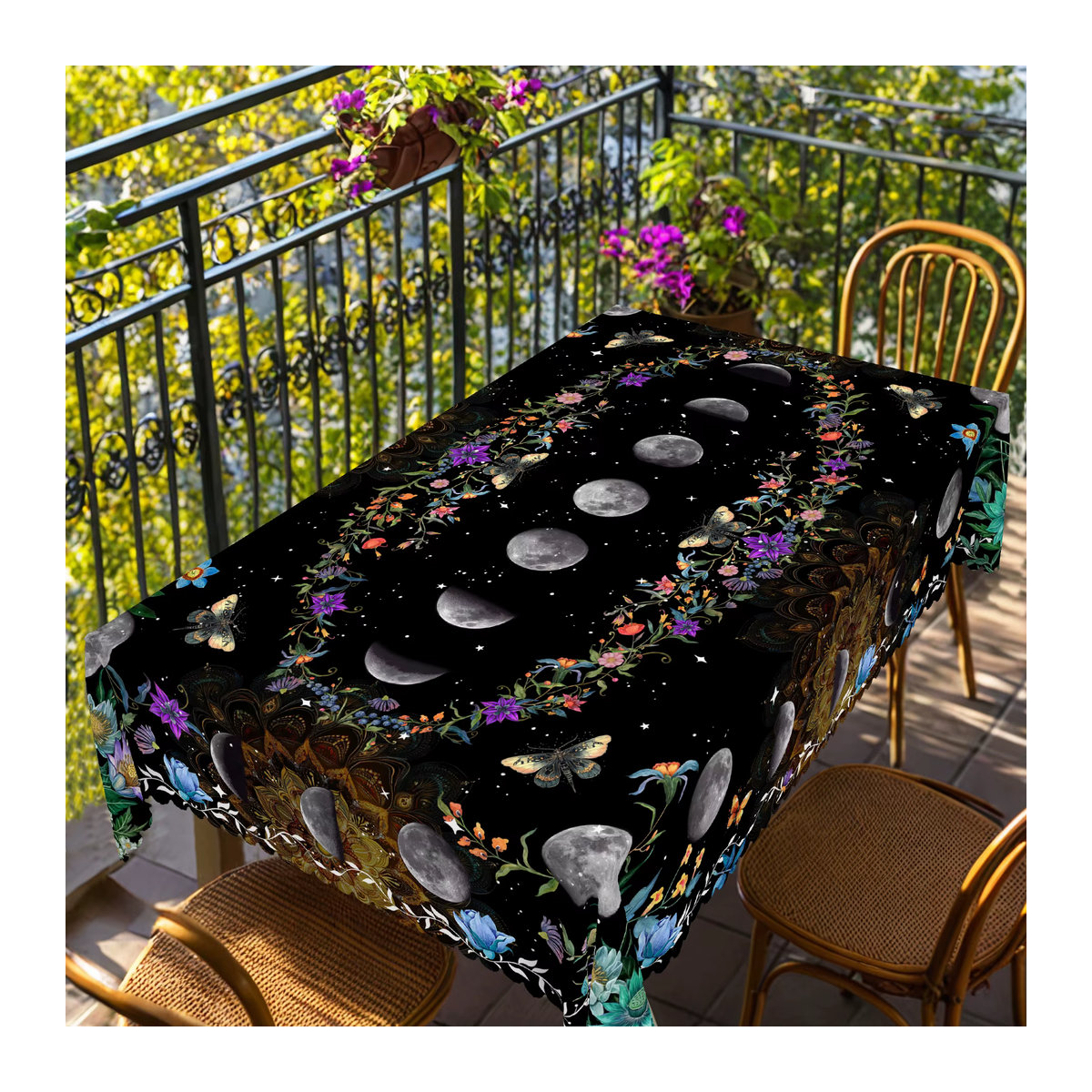 Dekorative Tischdecke mit Tarot-Motiv in Schwarz mit Sonne, Mond, Schmetterling und Blumenmuster - Bild 4