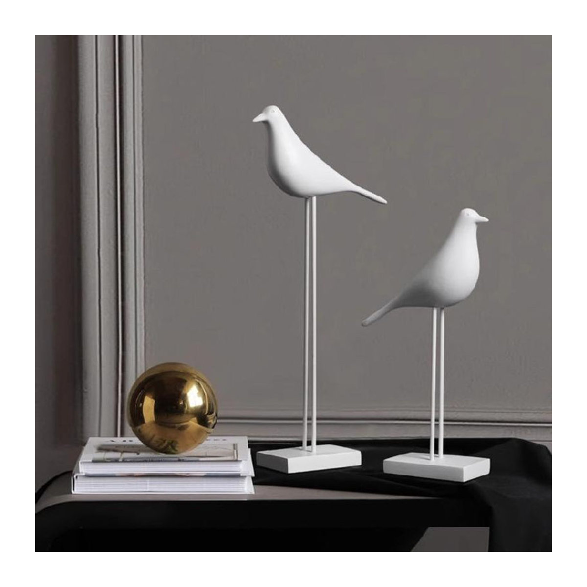 Dekorative Vogelstatue in skandinavischem Design aus Kunstharz, weiße Vogelfigur für Wohnzimmer, Schlafzimmer oder Büro-Schreibtisch - Bild 3