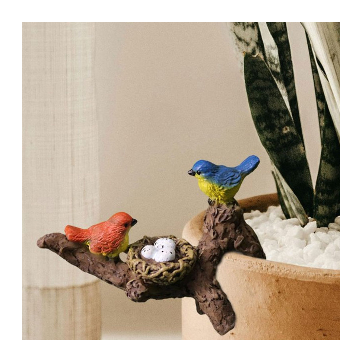 Dekorative Vogelstatue mit Zweig von homyl, mehrfarbiges Kunstharz-Ornament für Garten, Wohnzimmer und Terrasse - Bild 1