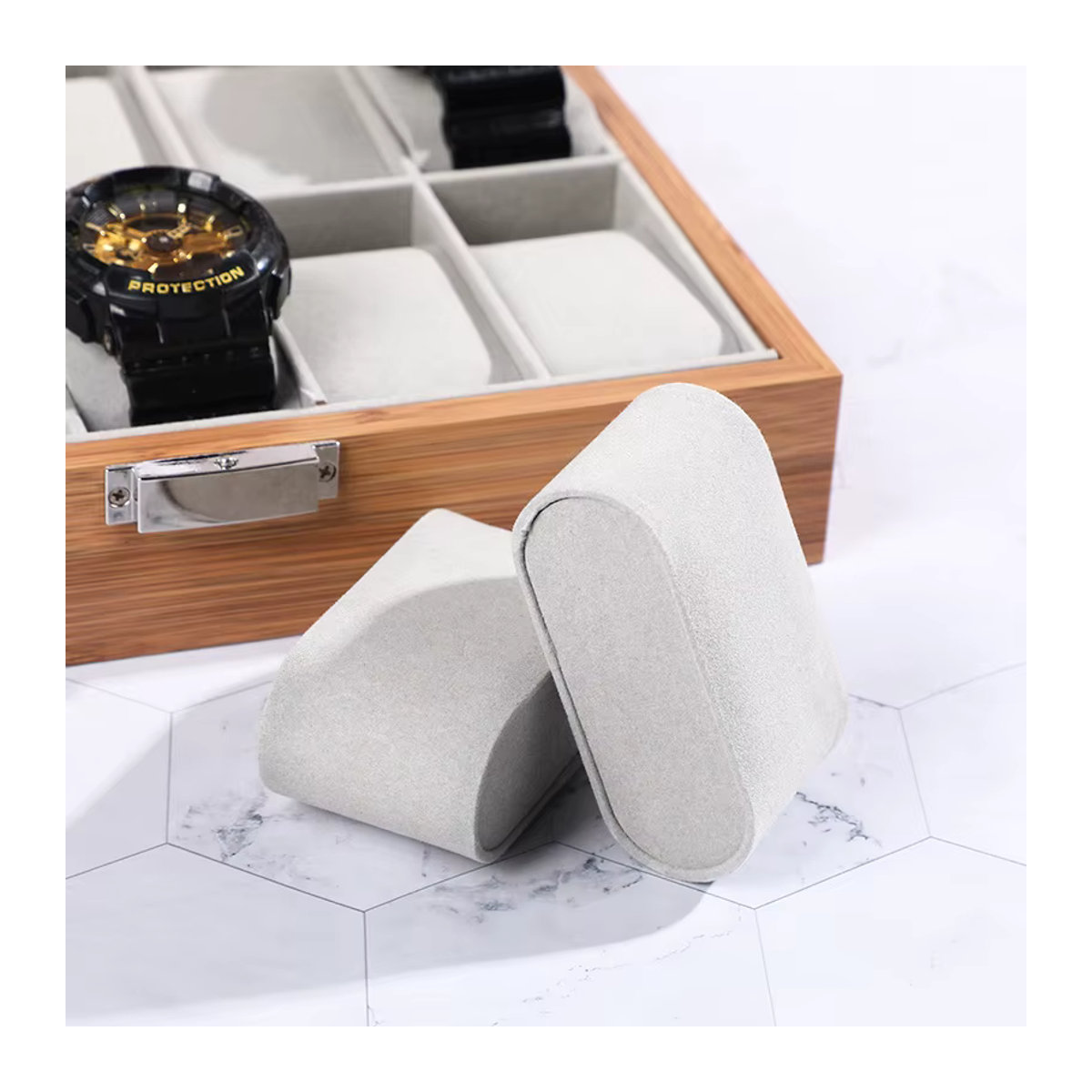 DELESYS Uhrenbox aus Massivholz Bambus im orientalischen Stil, Farbe Braun, 3 Slots - Bild 3
