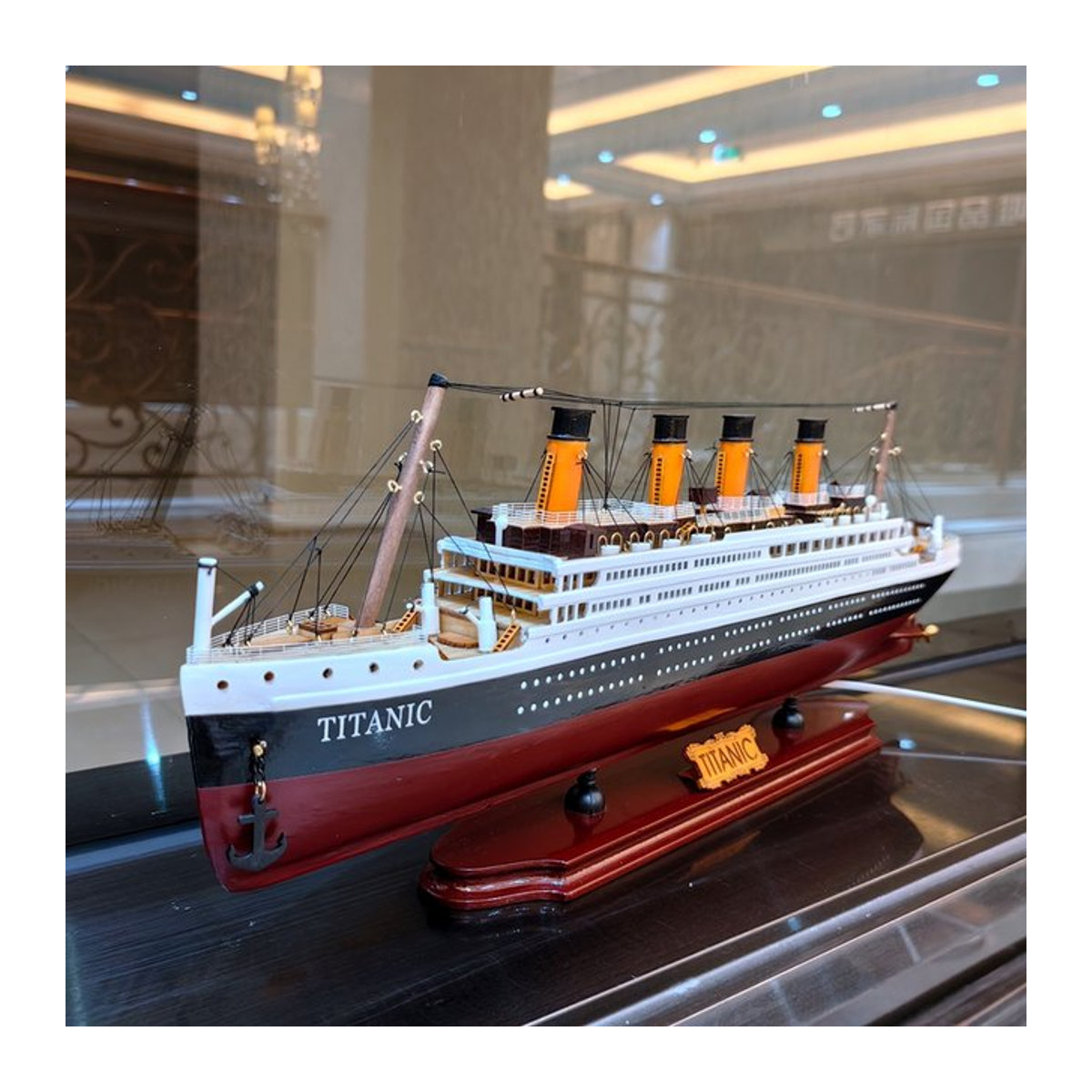 Detailliertes Titanic-Kreuzfahrtschiff-Modell aus Holz von AT 99 MODEL, mehrfarbig, 60 cm Länge - Bild 1