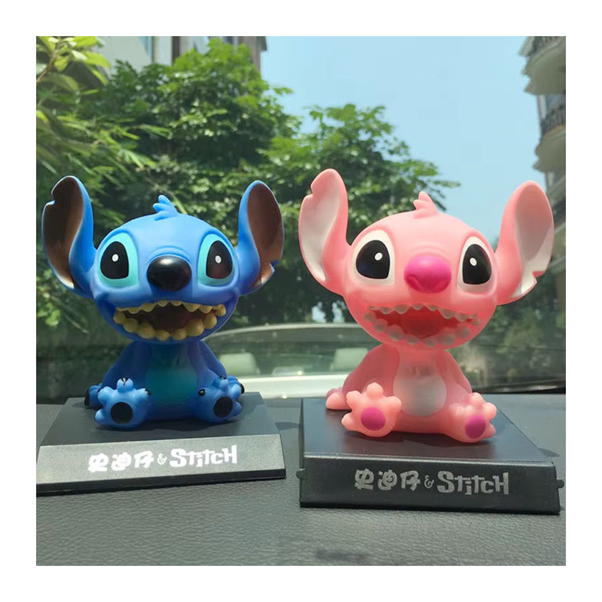 Disney Lilo und Stitch Bobblehead Actionfigur aus Kunststoff als mehrfarbiges Auto-Ornament zur Dekoration - Bild 2