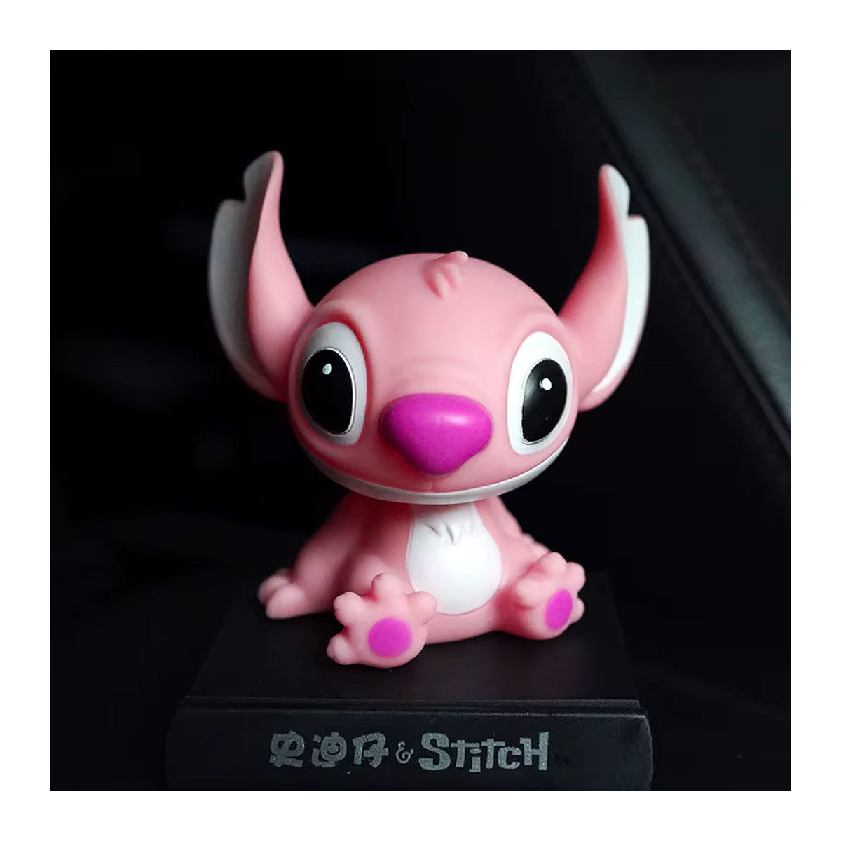 Disney Lilo und Stitch Bobblehead Actionfigur aus Kunststoff als mehrfarbiges Auto-Ornament zur Dekoration - Bild 4