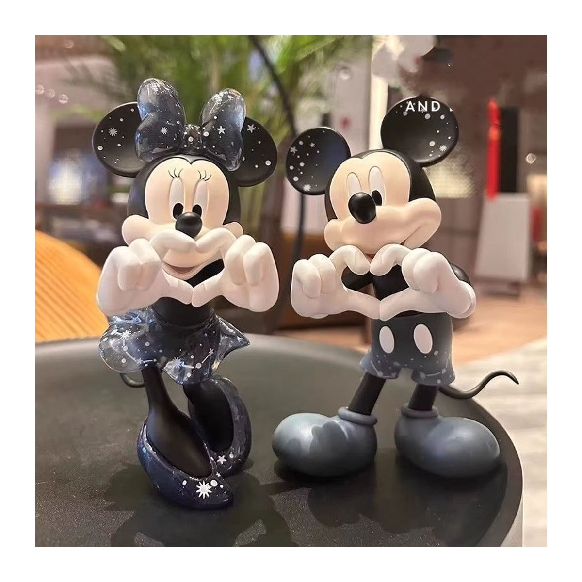 Disney Mickey und Minnie Figur als Hochzeitsdekoration in Schwarz aus Kunstharz - Bild 2