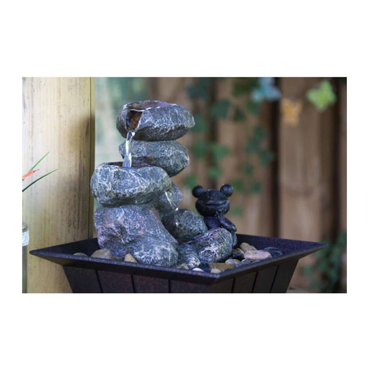 DOBAR Zimmerbrunnen mit Zierfrosch in Schwarz aus Kunstharz, B/H/T: 20 x 21,5 x 20 cm - Bild 3