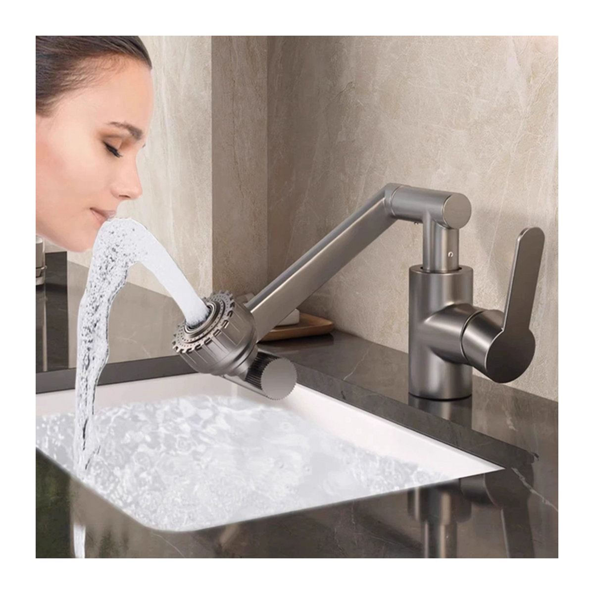 Drehbarer Roboterarm Wasserhahn aus Edelstahl mit 360/1080 Grad Rotation, Dual-Warm- und Kaltsteuerung sowie 3 Wassermodi für Küche und Badezimmer in modernem Design - Bild 1