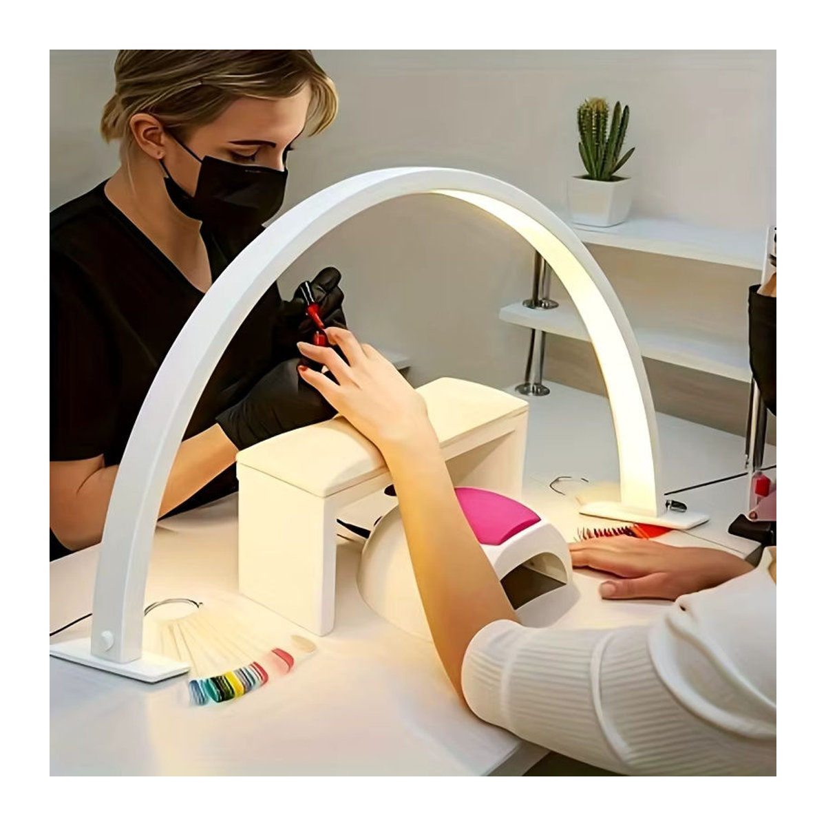 DUNDUN Halbmond-Nageltischlampe in Weiß für professionelle Salonbeleuchtung und Nagelkunst im minimalistischen Design - Bild 2