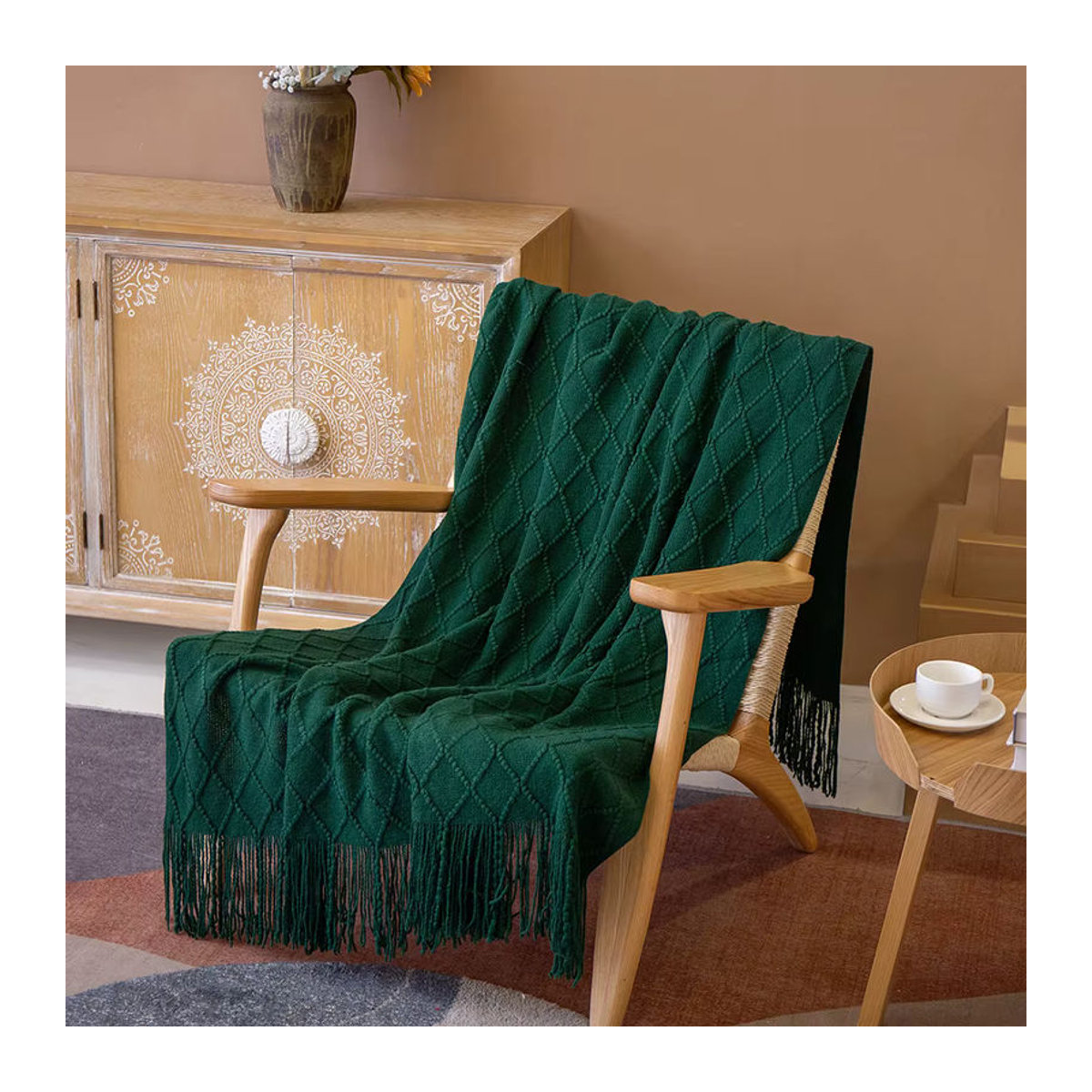 Dunkelgrüne gestrickte Wohndecke im Vintage-Stil mit Quasten für dein Sofa - Bild 5
