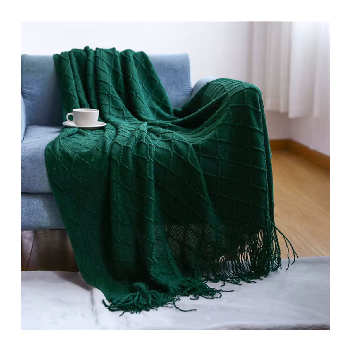 Dunkelgrüne gestrickte Wohndecke im Vintage-Stil mit Quasten für dein Sofa - Bild 6
