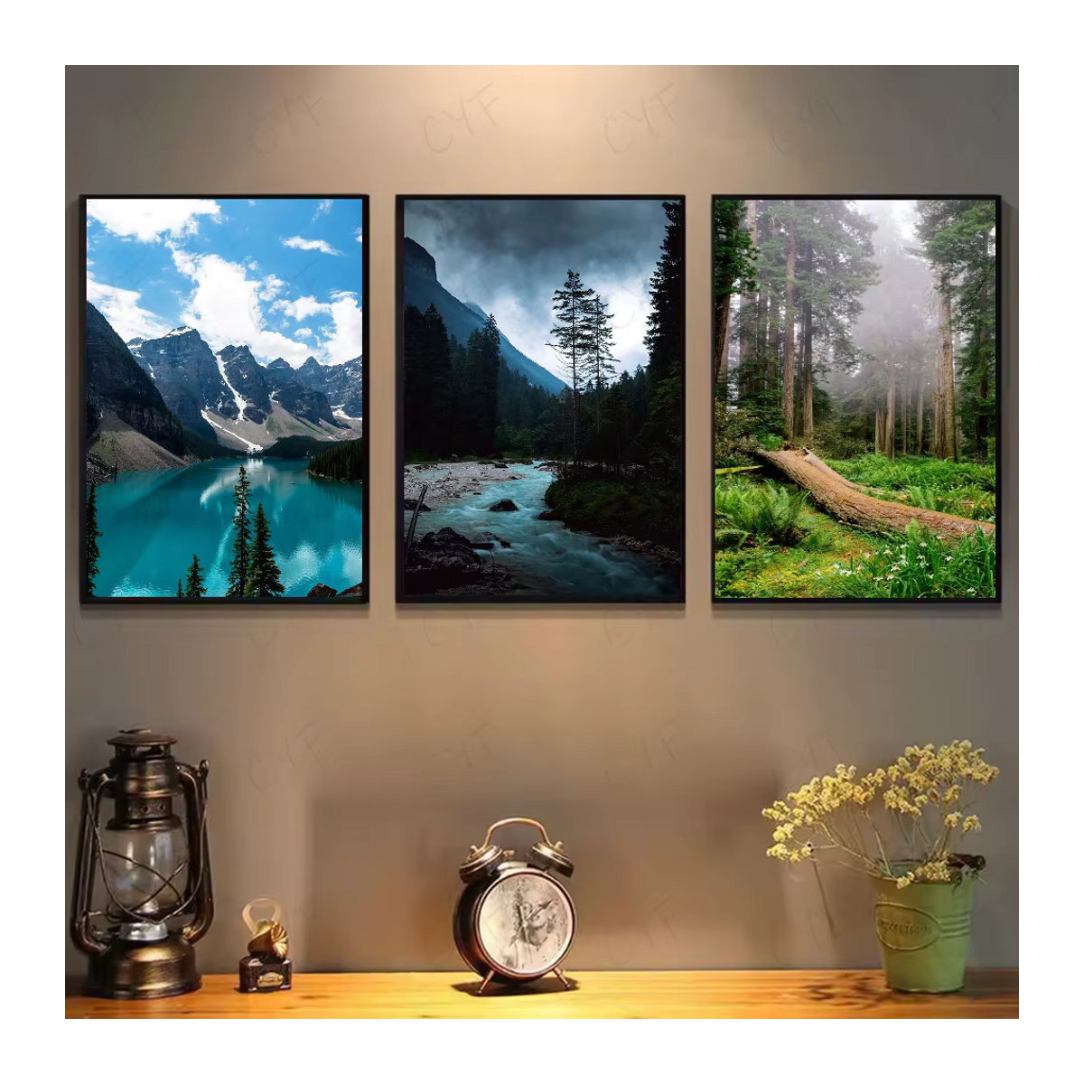Dunkelgrünes Naturposter mit Wald und Nebel in Berglandschaft als wasserdichte Wandkunst für dein Zuhause - Bild 3
