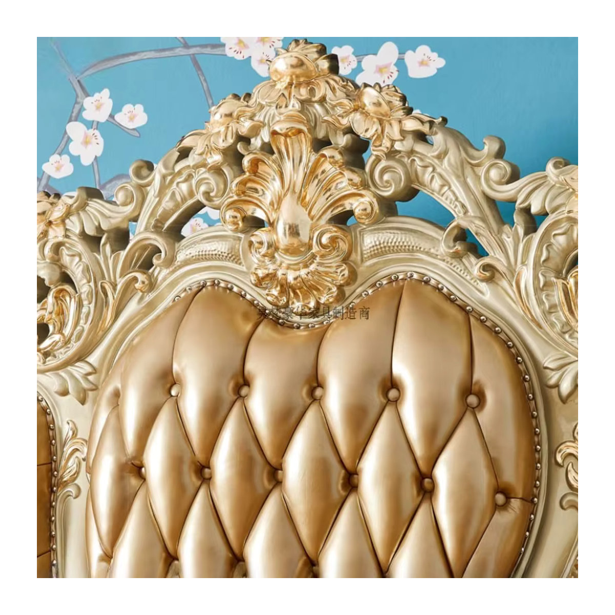 DUTRIEUX Doppelbett modern und klassisch mit Samt-Polsterung in Weiß und Gold - Bild 4
