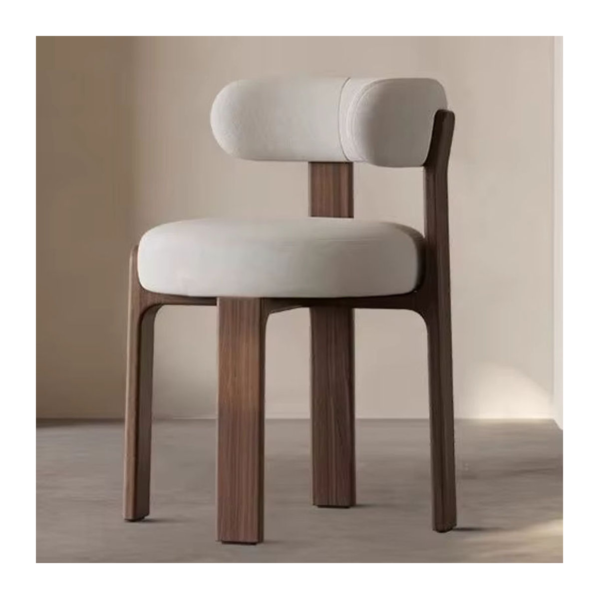 DUTRIEUX Esszimmerstuhl aus Massivholz mit Stoffbezug in Beige im Retro-Design - Bild 4