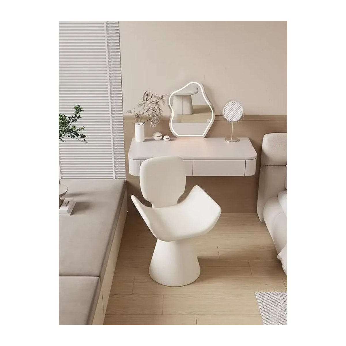 DUTRIEUX Esszimmerstuhl in Beige mit Stoff und Fleece Polsterung im modernen Design - Bild 6