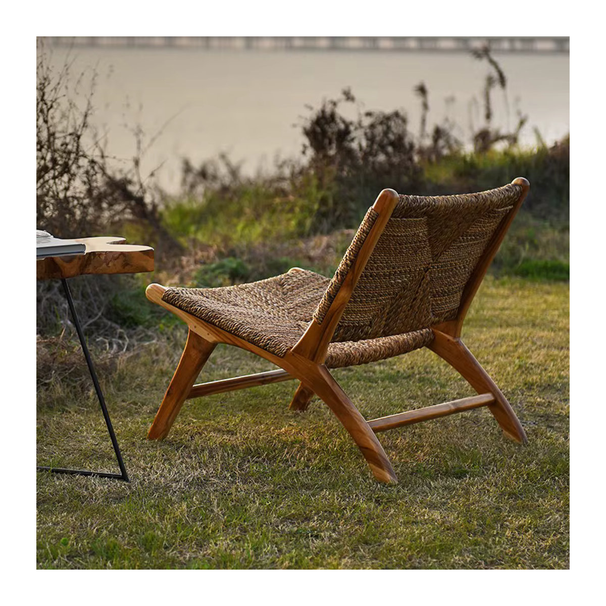 DUTRIEUX Gartenliege aus Massivholz und Rattan im Bohemian Stil, Naturbraun - Bild 3