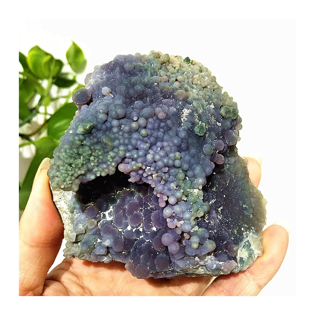 EBET Achat Traube aus Naturstein in Lila als rohe Mineral-Probe für Meditation und Reiki - Bild 3