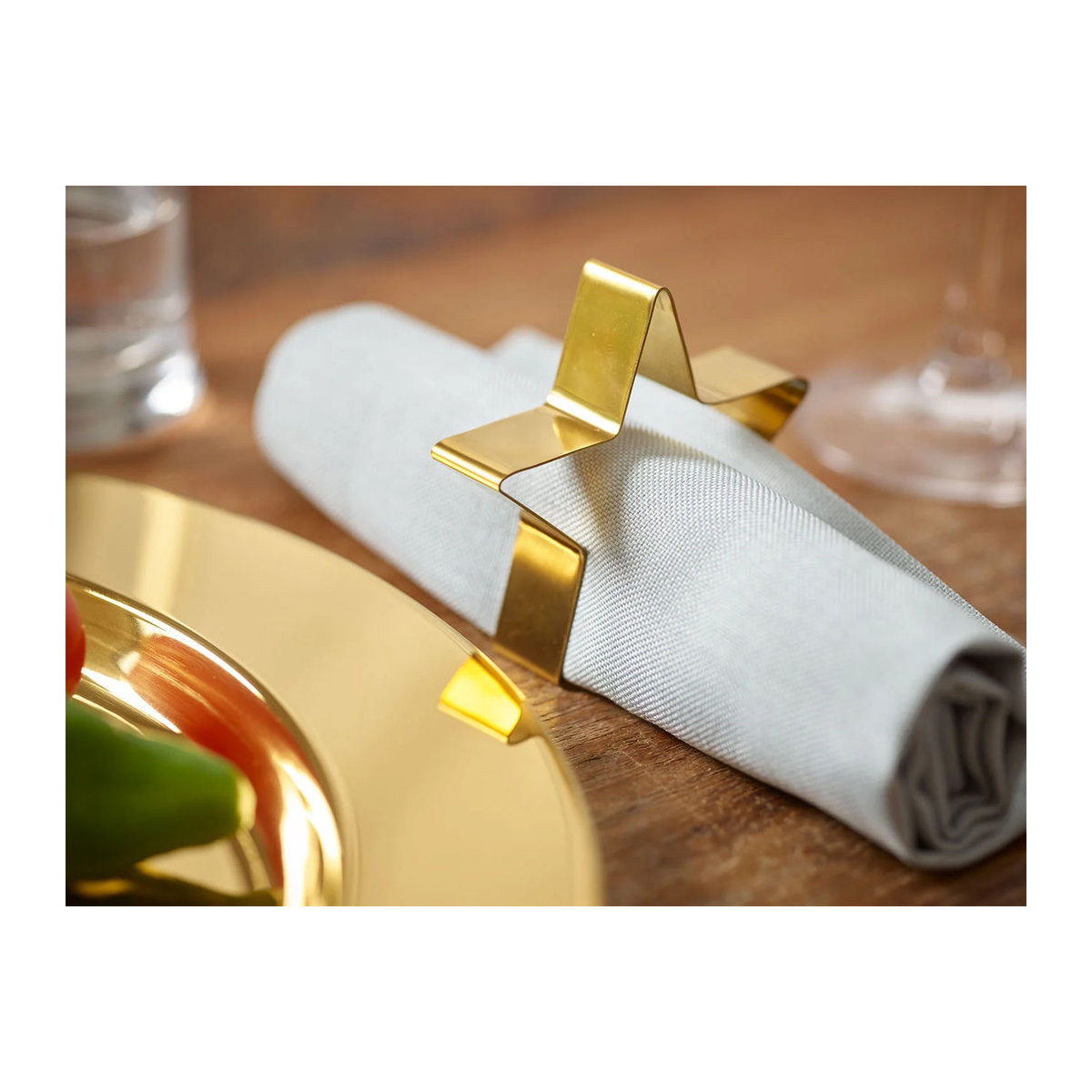 ECHTWERK Serviettenring-Set Stern-Design aus Metall in Gold, 4 Stück - Bild 2