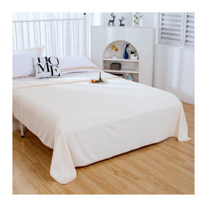 EGW Flanell-Fleece-Decke in Milchweiß und Beige, B: 150 cm, L: 200 cm, weiche Plüsch-Samt-Decke mit 240 g/m2 für Bett und Sofa